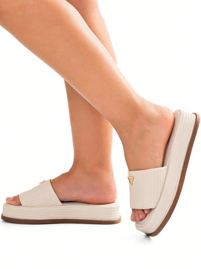 Sandália Feminina Flatform