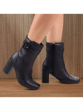Bota Feminina Cano Curto Com Fivela Preta