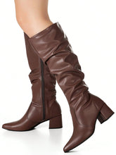 Bota Feminina Cano Longo Enrugado Marrom