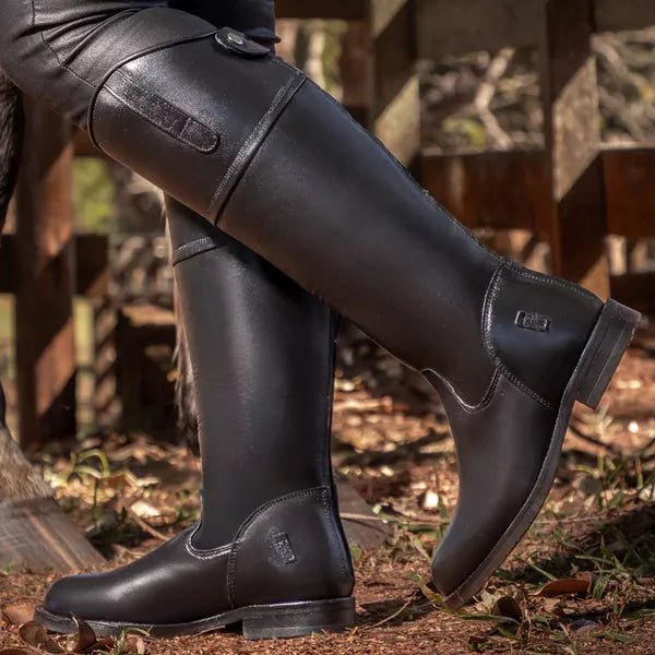 Bota de Hipismo de Couro Preta