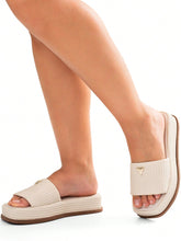 Sandália Feminina Flatform