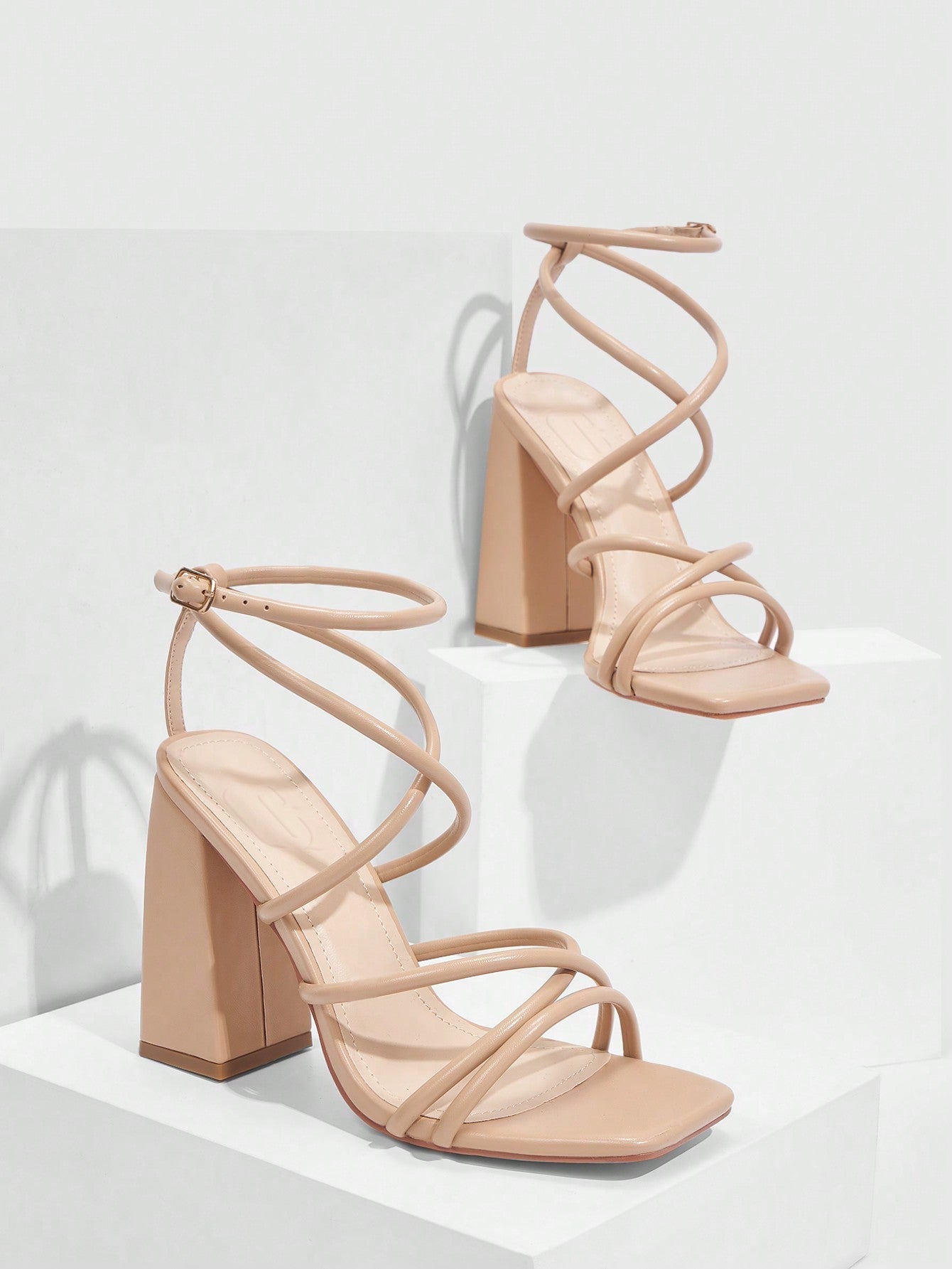 Sandália Feminina Salto Alto New York