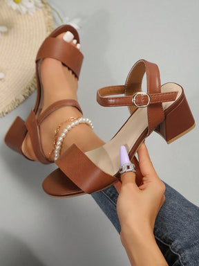 Sandália Feminina Salto Baixo | Via Star