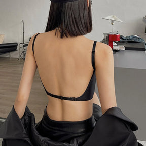 Sutiã Alças Finas Efeito Silicone  Preto | Brassiere