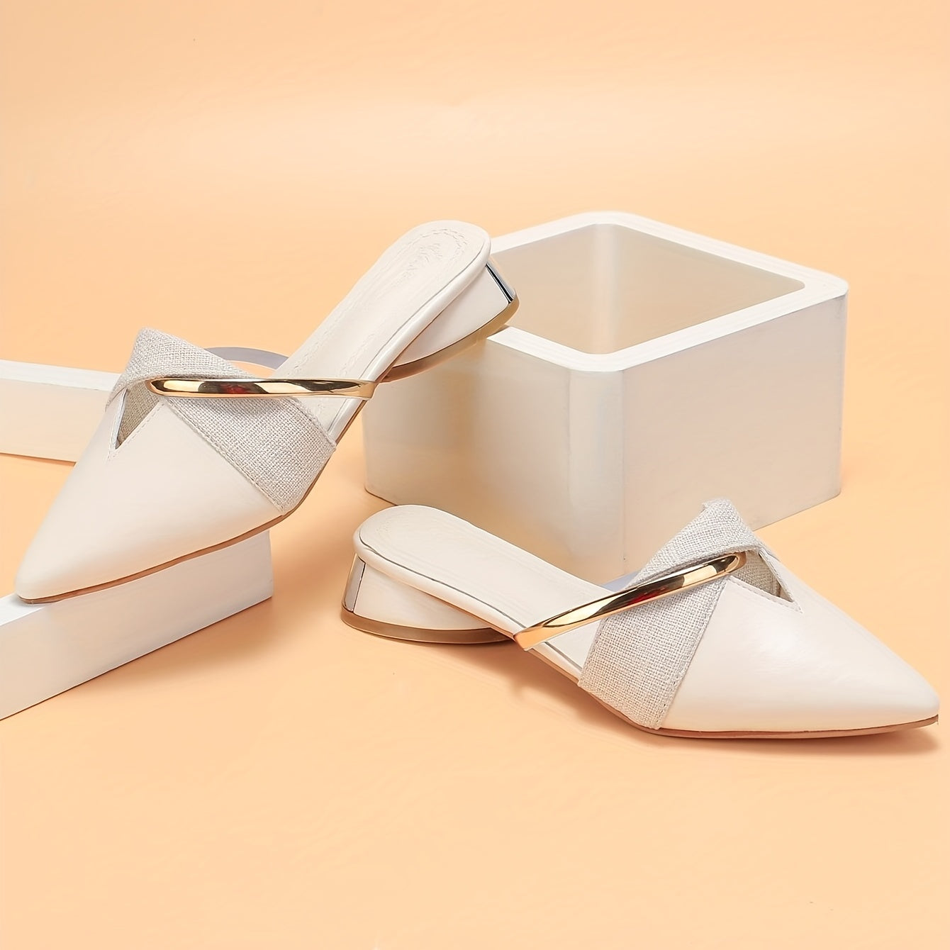 Mule Feminino Em Couro Arizona - Nude